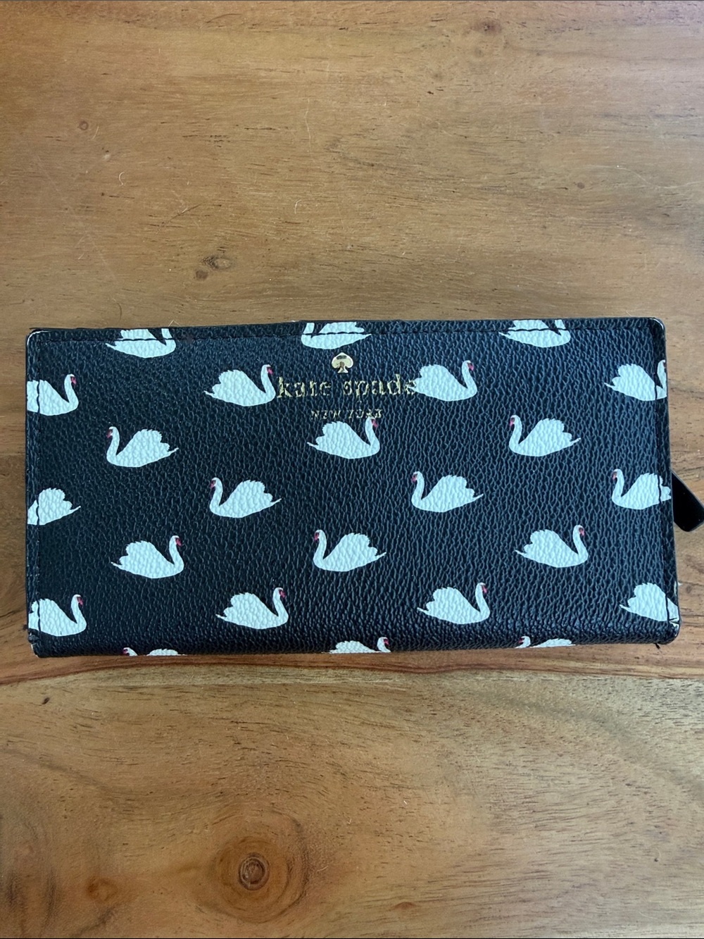 Kate Spade Swan Wallet
